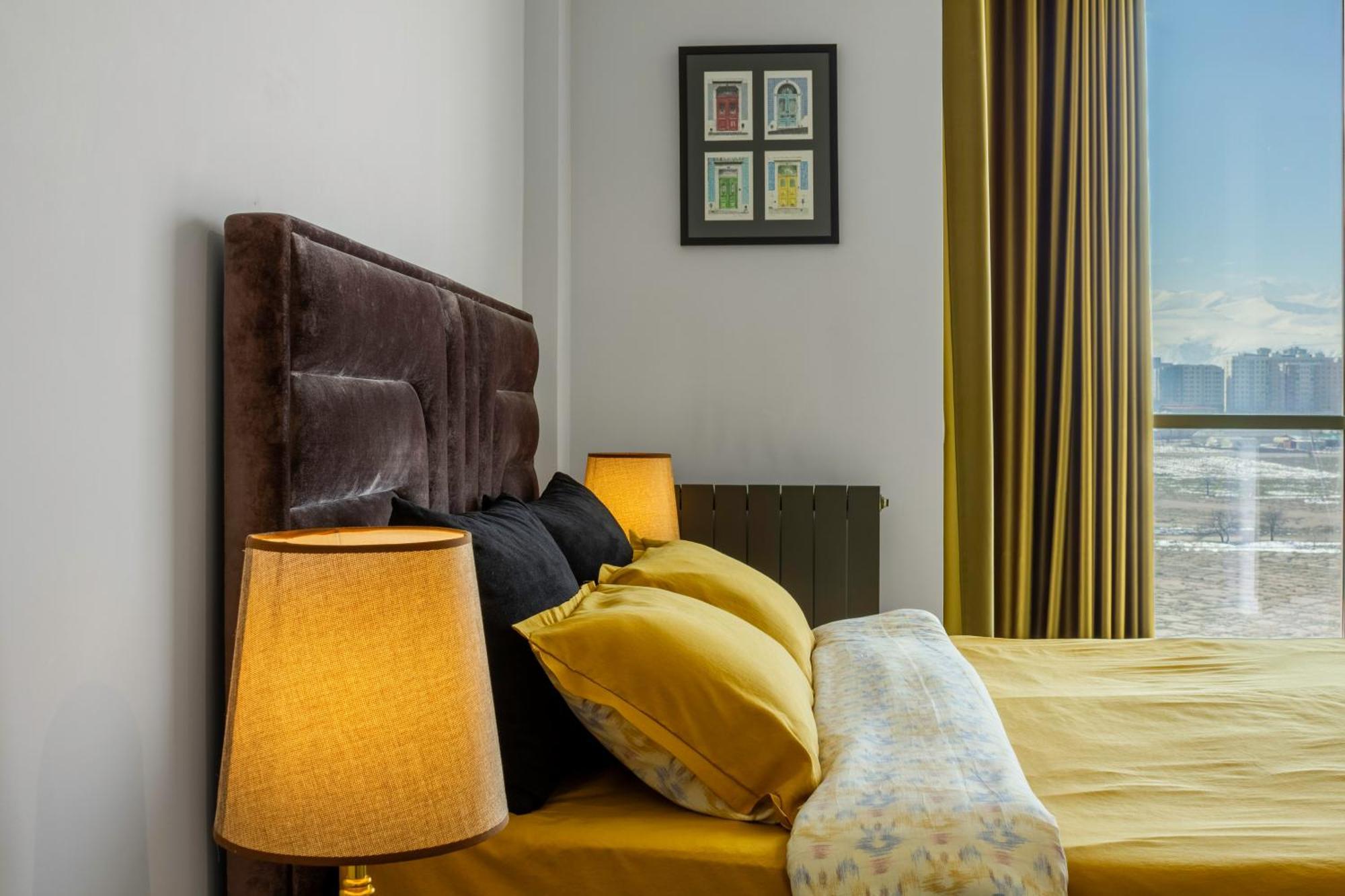 9Th And 6Th Floor Stylish Apartments With Mountainvista Bishkek Exterior photo