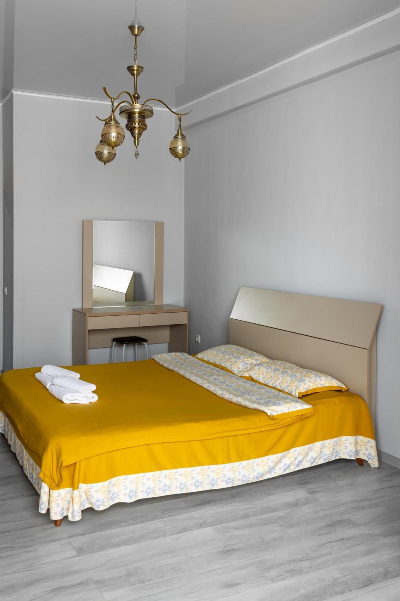 9Th And 6Th Floor Stylish Apartments With Mountainvista Bishkek Exterior photo